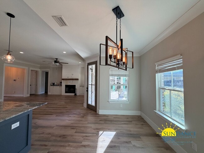 Building Photo - Elegant 4-Bedroom Home in Elliot Point with multiple neighborhood parks!