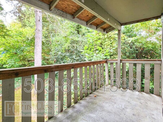 Building Photo - 10058 SW Garrett St