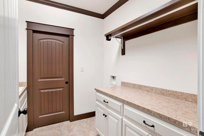 Building Photo - 7256 Atlanta Cir