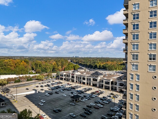 Building Photo - 3338 Peachtree St NE