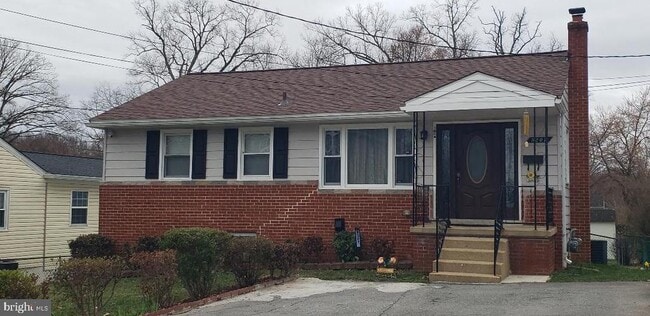 Building Photo - 9207 4th St