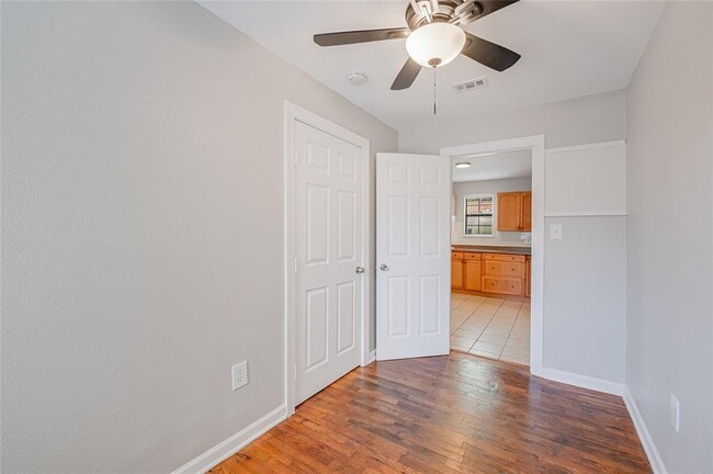 Building Photo - 1709 Clifford Ave