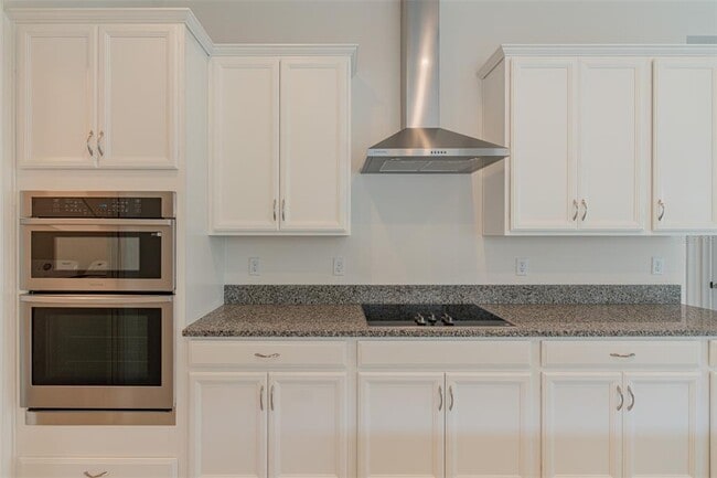 Building Photo - 13351 Camborne Pl