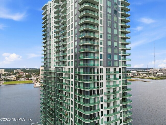 Building Photo - 1431 Riverplace Blvd