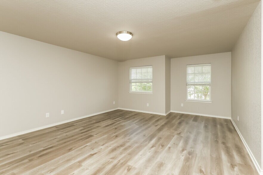 Building Photo - 6319 Tulia Way