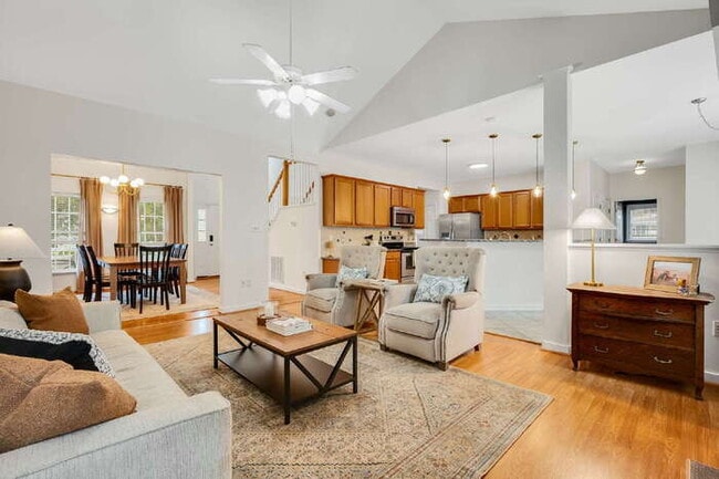 Building Photo - Updated 4 Bedroom + Office Home in Rivers Bend with 2-Car Garage – $3,000/mo