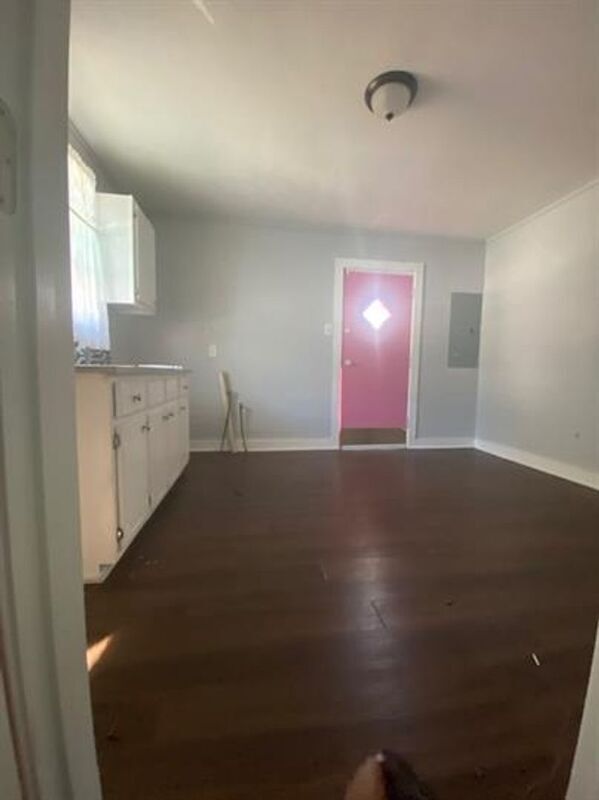 Building Photo - 2417 Deadrick Ave