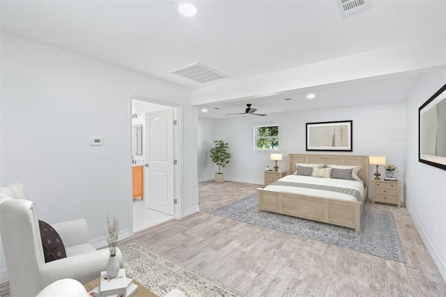 Building Photo - 5425 Jeffrey St