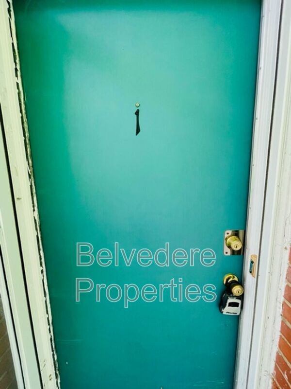 Building Photo - 207 Leftwich St