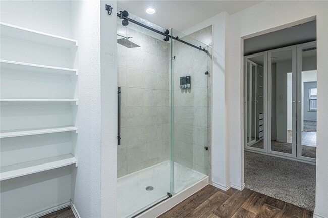 Building Photo - 5110 Hedgerose Ln