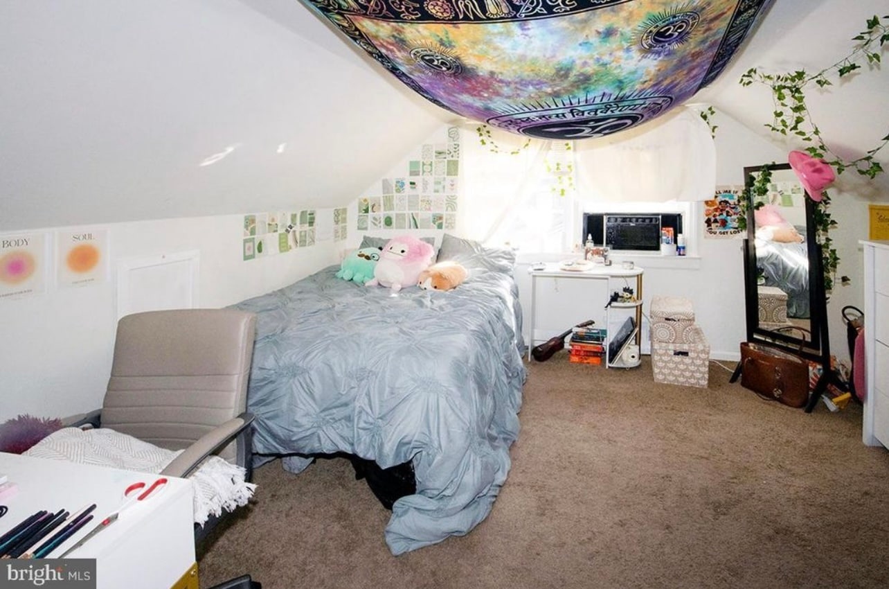 Building Photo - 316 University Blvd