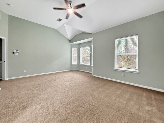 Building Photo - 9222 Memorial Grove Dr