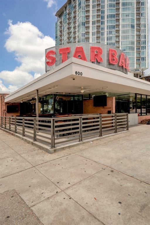 Building Photo - 1406 Windsor Rd