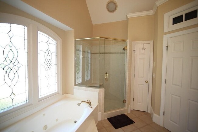 Building Photo - 1710 Sugarloaf Club Dr