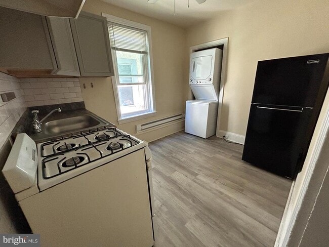 Building Photo - 4209 Pechin St