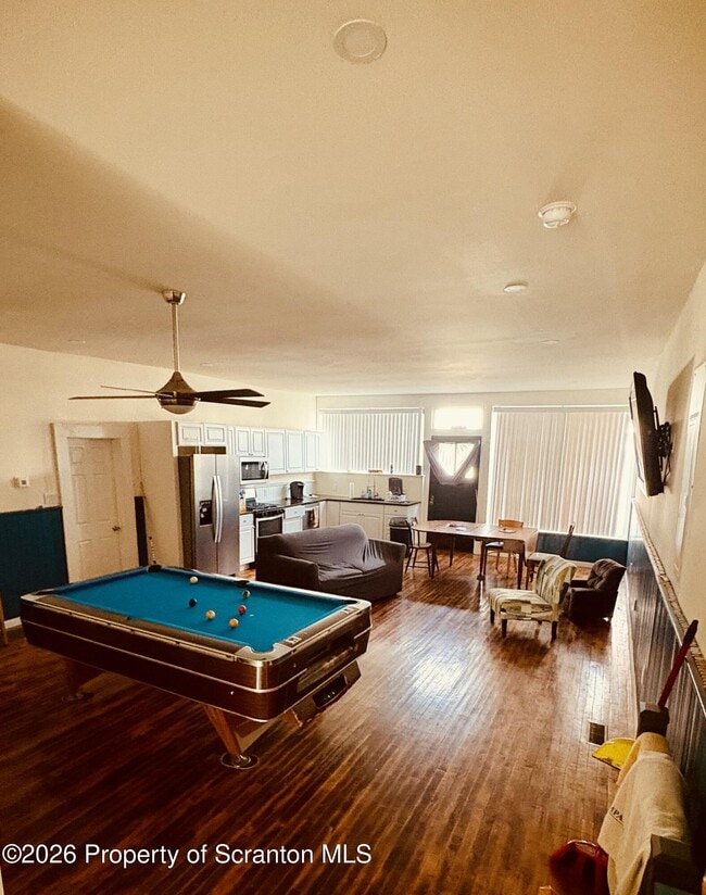 Building Photo - 517 Delaware Ave