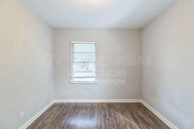 Building Photo - 6419 Belarbor St