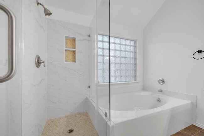 Building Photo - 28223 Fantail Dr
