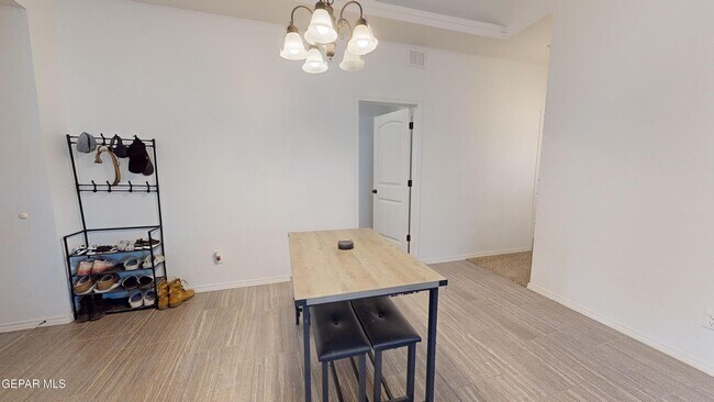 Building Photo - 14613 Luciana Alvarado