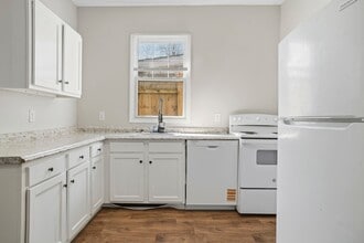 Building Photo - 526 Ohio St