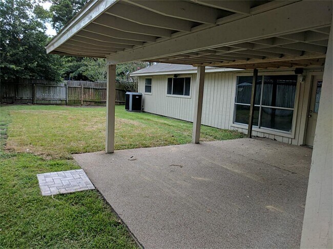 Building Photo - 4523 Stallion Brook Ln