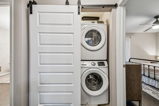 Building Photo - 1168 Bass Blvd