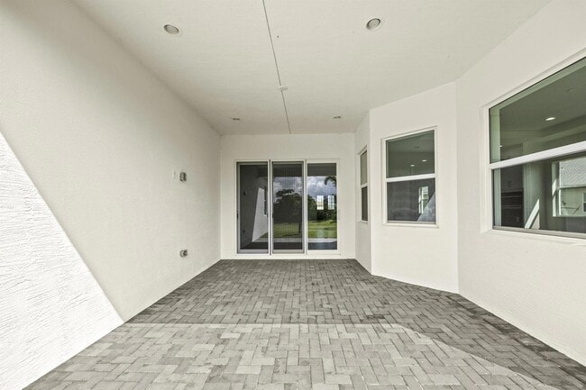 Building Photo - 14421 Spruce Pne Dr