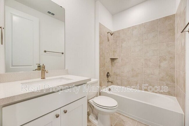 Building Photo - 1149 Beautyberry Ln