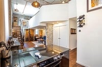 Building Photo - 650 Glen Iris Dr NE