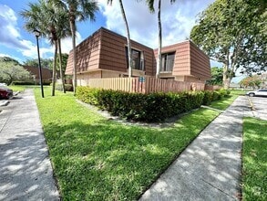 Building Photo - 193 Charter Way