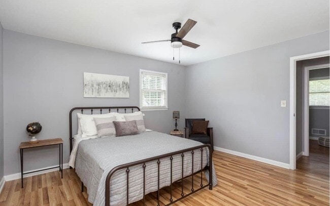 Building Photo - 947 Boswell Dr