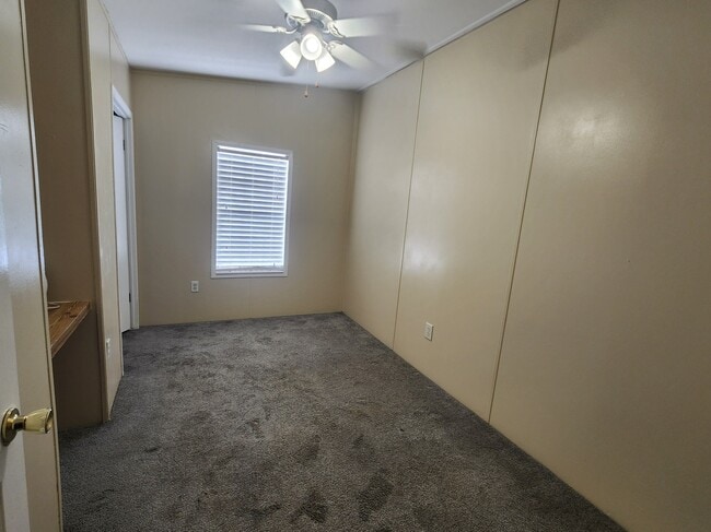 Building Photo - 7004 Marine Dr