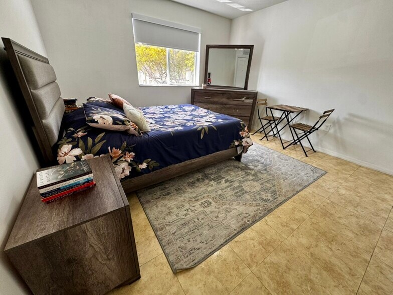 Primary suite - 6676 SW 115th Ct