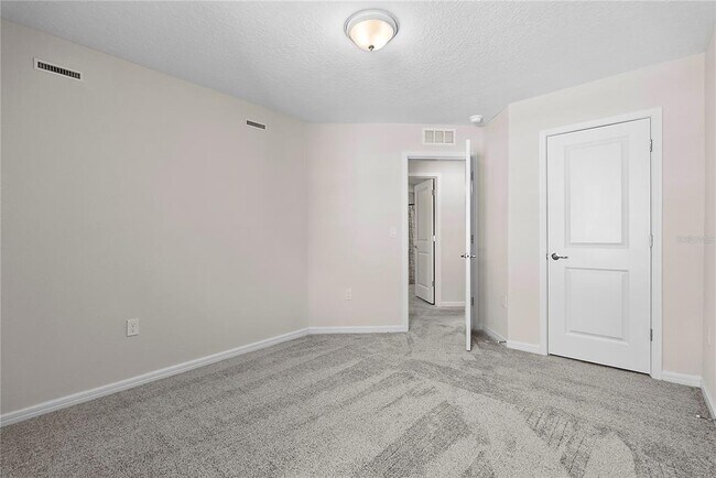 Building Photo - 2622 Winsome Wy