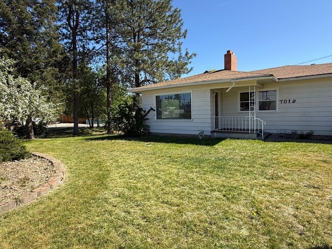 Building Photo - 5 Bedroom Home Available In Spokane Valley!