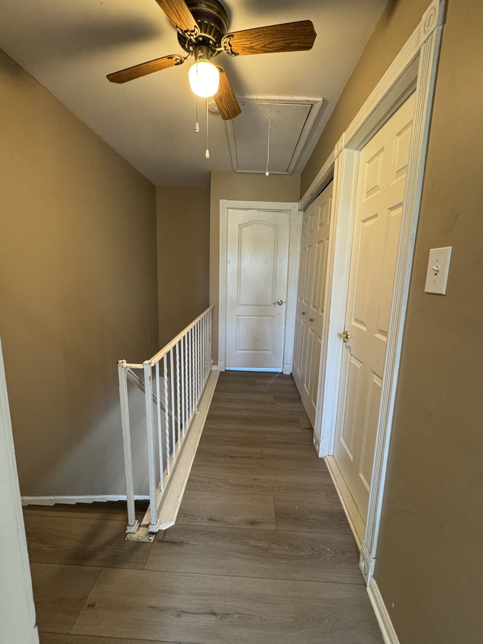 Building Photo - 102 Covered Bridge Ct