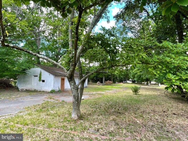 Building Photo - 378 Eggerts Crossing Rd