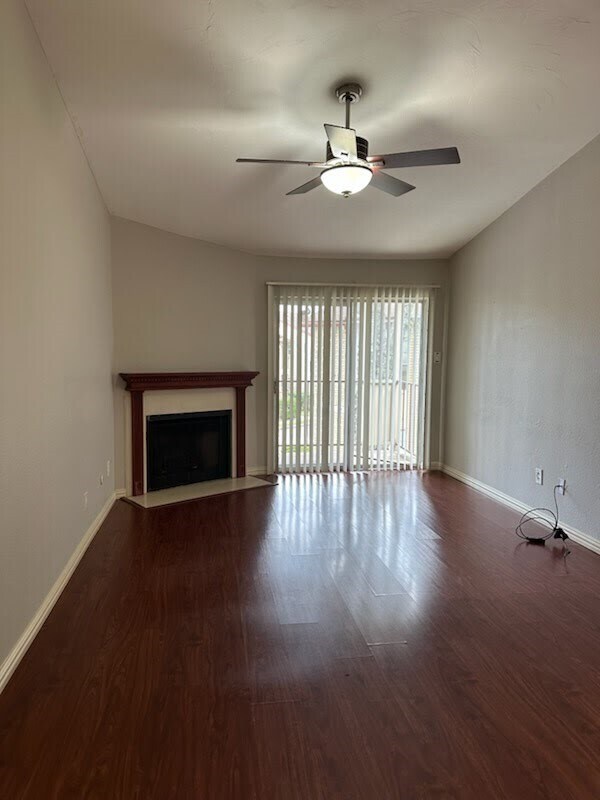 Building Photo - 2120 El Paseo St