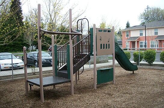 Building Photo - Sycamore View