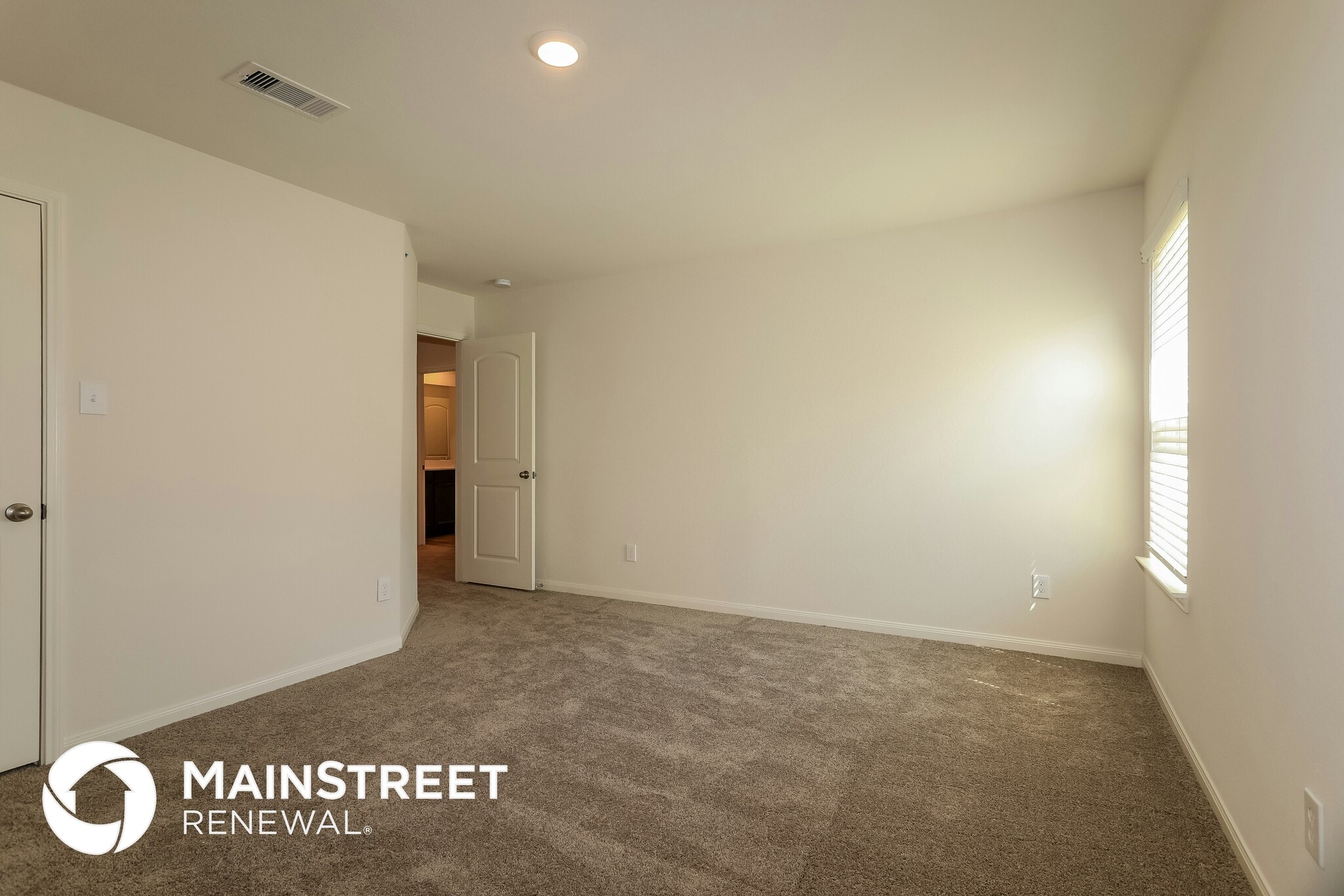 Building Photo - 26805 Steinbeck Dr