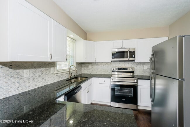 Building Photo - 3114 Tara Gale Dr