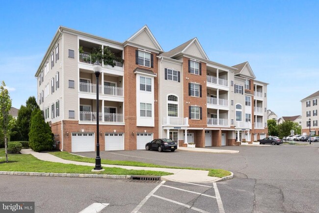 Building Photo - 4323 Champions Run