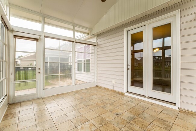 Building Photo - 149 Laurel Hill Pl