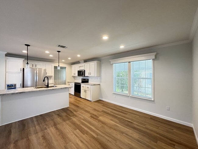 Building Photo - 7411 43rd Way N