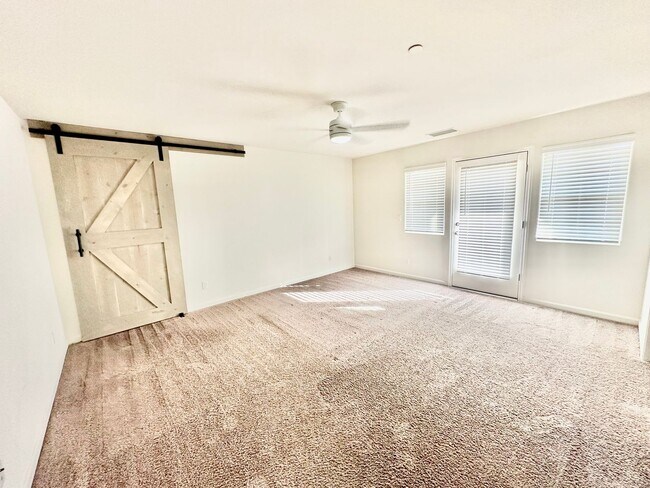 Building Photo - Newly Built 3/2.5 Bonadelle Home in Riverstone Community