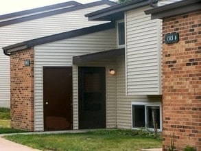 Building Photo - Terrace Heights