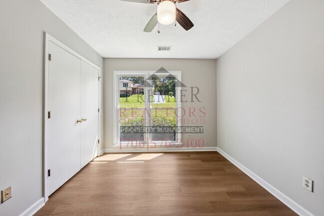 Building Photo - 6315 Dupree Dr