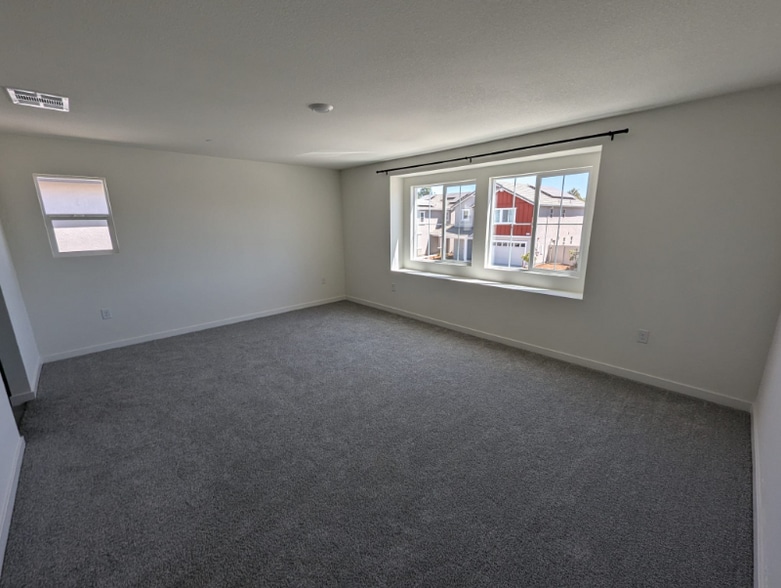 Building Photo - 7804 Forestdale Wy