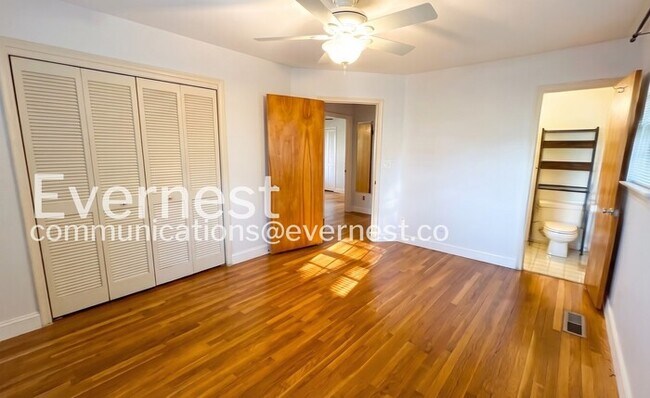 Building Photo - 5737 Garret Drive