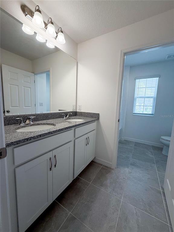 Building Photo - 900 Scrub Oak Hammock Rd